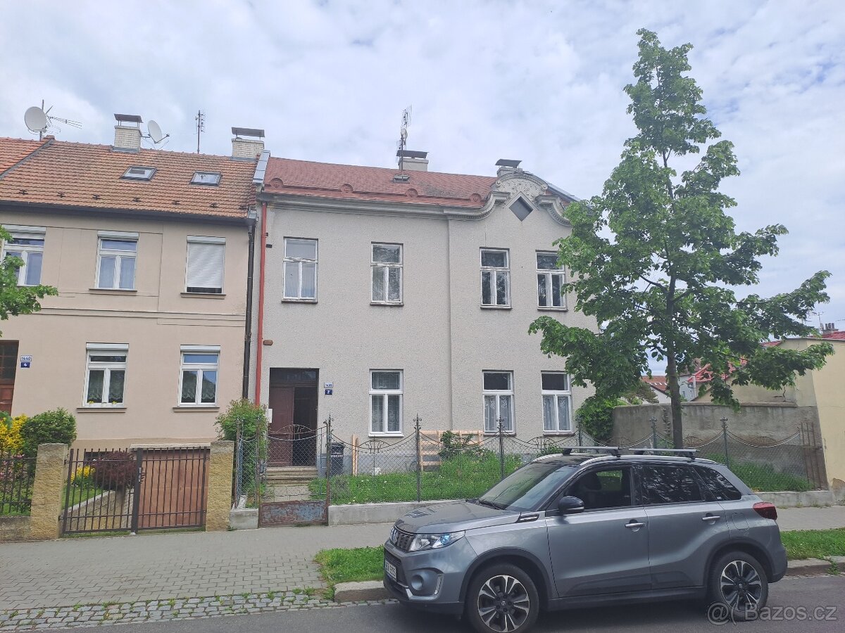 Pronájem bytu v RD, 2 plus 1 v Kroměříži