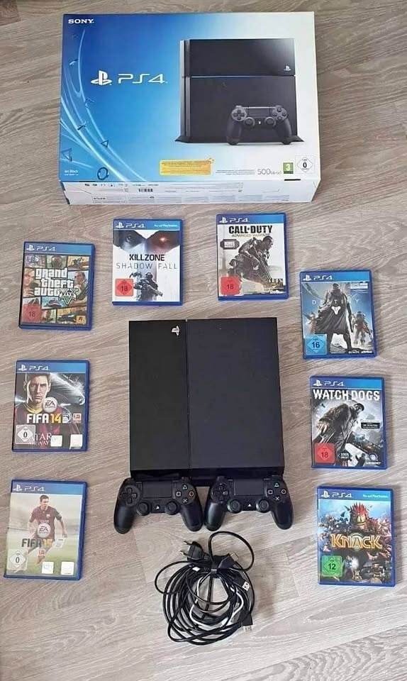 PS4 500Gb, 2x ovladač, 8x hra