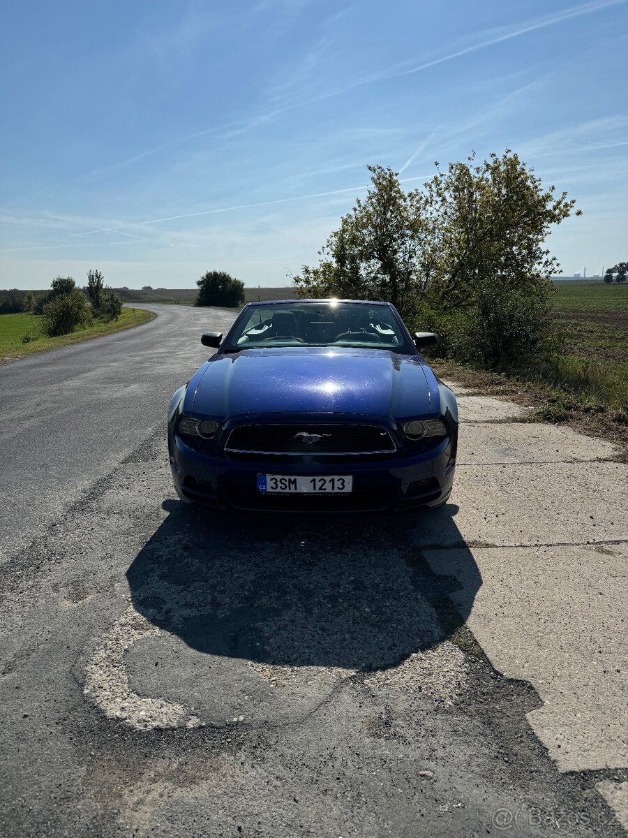 Ford Mustang 3.7 Convertible