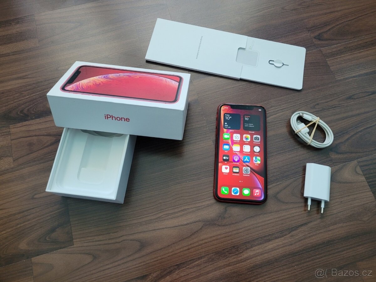 iPhone XR 128gb Red kapacita baterie 98%