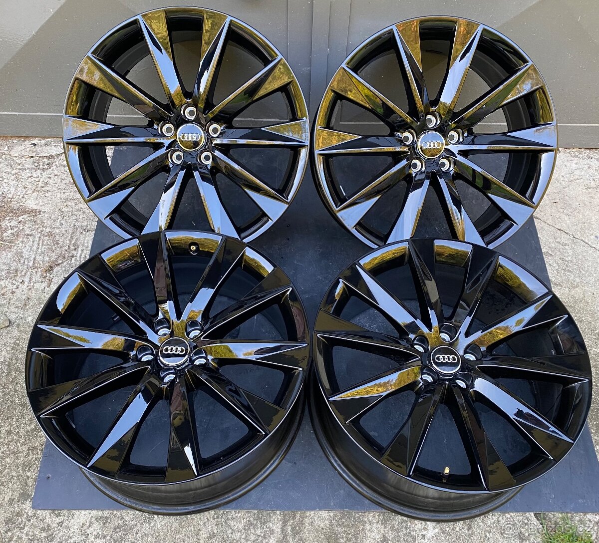 ‼️✅ R20 ®️ ORIGINÁL Audi 5x112 , 8,5J ET37 ✅