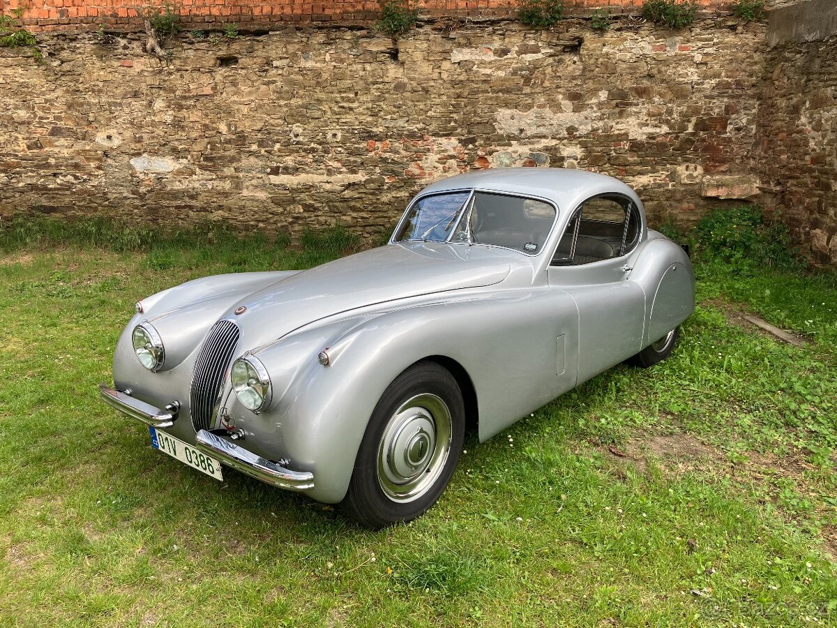 Jaguar XK120 FHC 1953