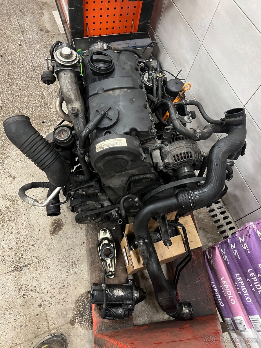 Motor 1.9tdi 96kw AWX