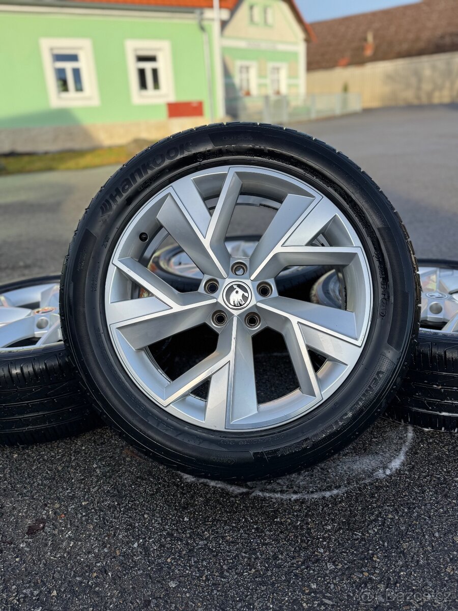 ORIGINÁL Alu Škoda Triglav R19, 5x112 - TOP STAV, DPH