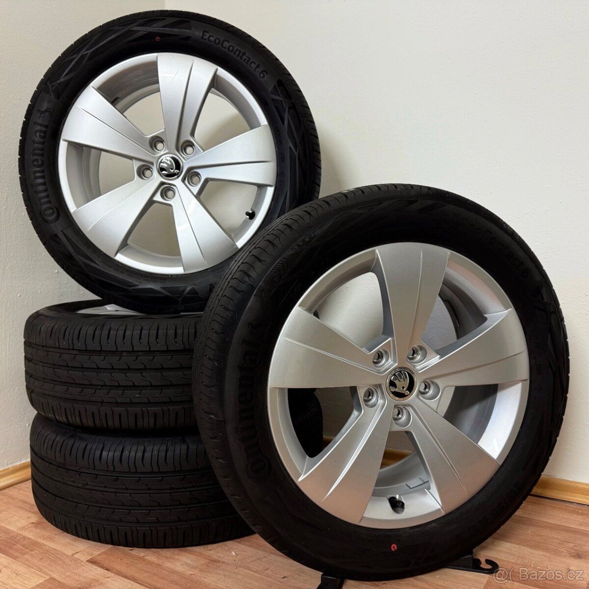 ŠKODA SUPERB III 3 5x112 R17 ET41+LETNÍ 215/55R17 6,5mm