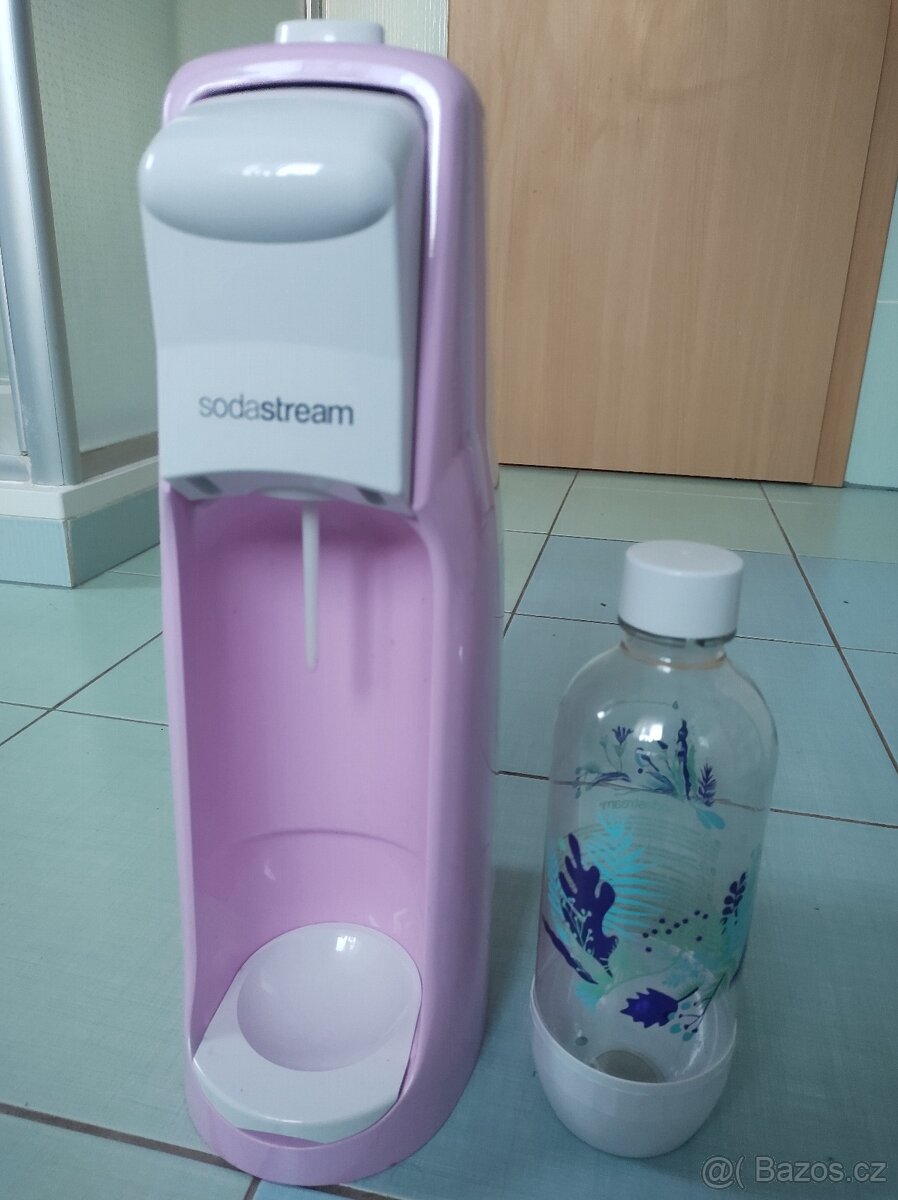 Soda stream(růžový) + bombička