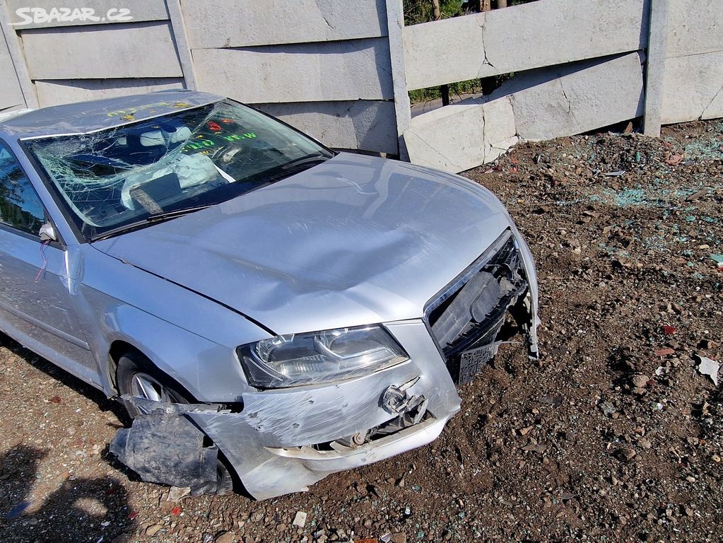 bouraná Audi A3 1.6 TDi