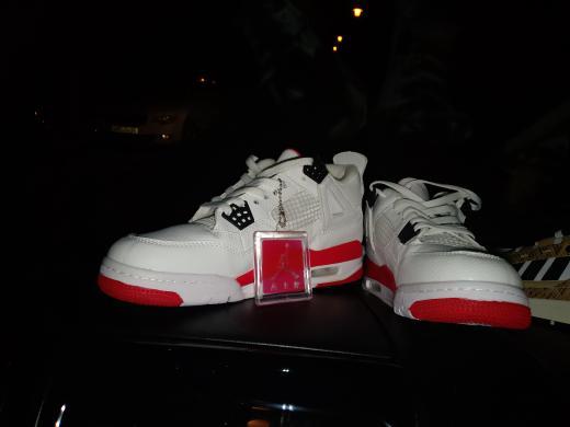 jordan 4 retro red wait