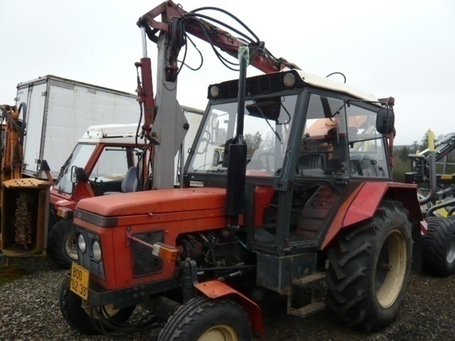 Zetor 7211 včetně hydrauliky, s technickým průkazem a SPZ,