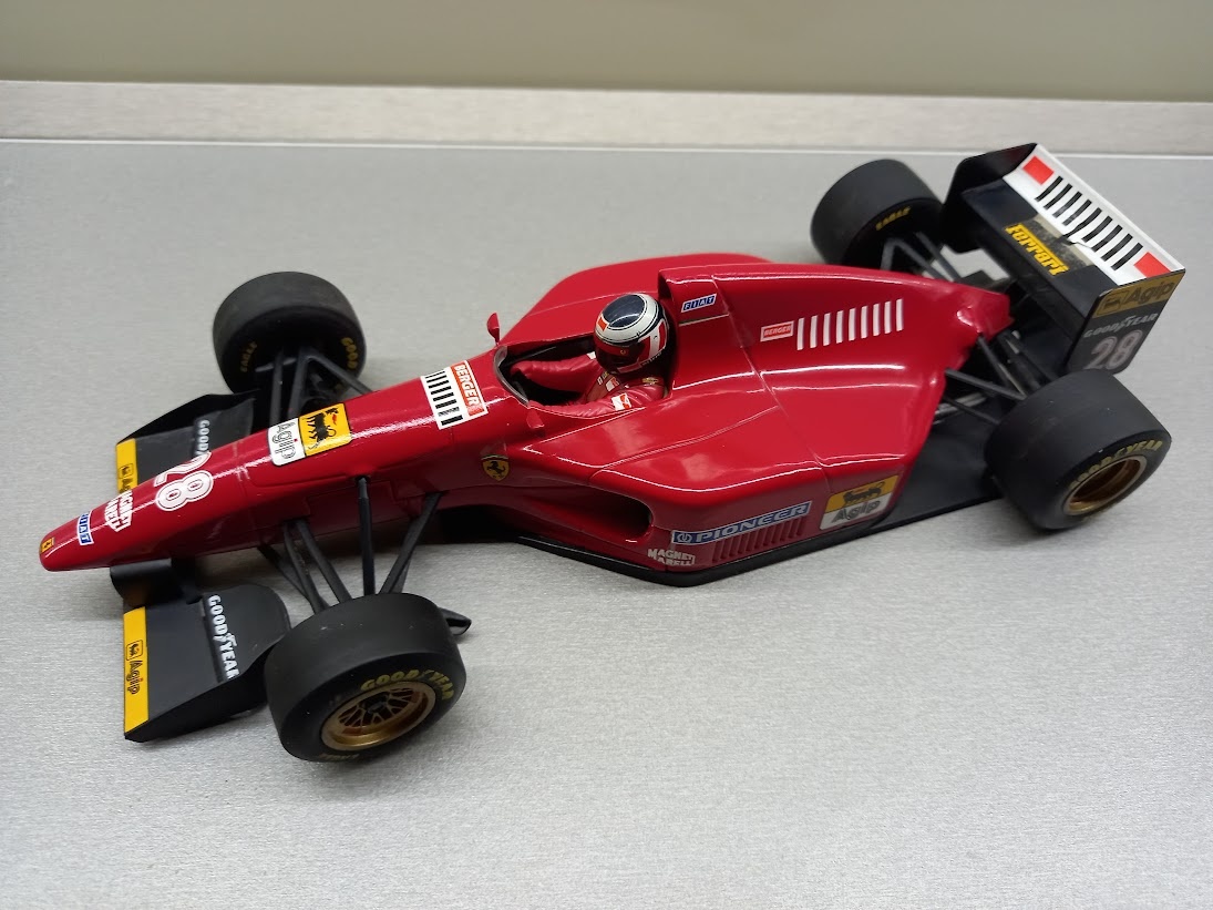 F1 FERRARI F412 T1 1994 GERHARD BERGER MINICHAMPS 1:18