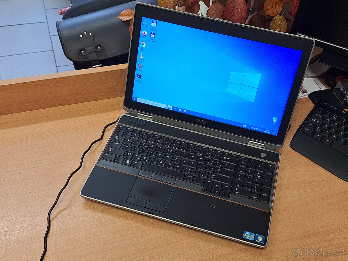 Dell Latitude E6520 - i3 4x2.10GHz, 8GB RAM, 1TB HDD