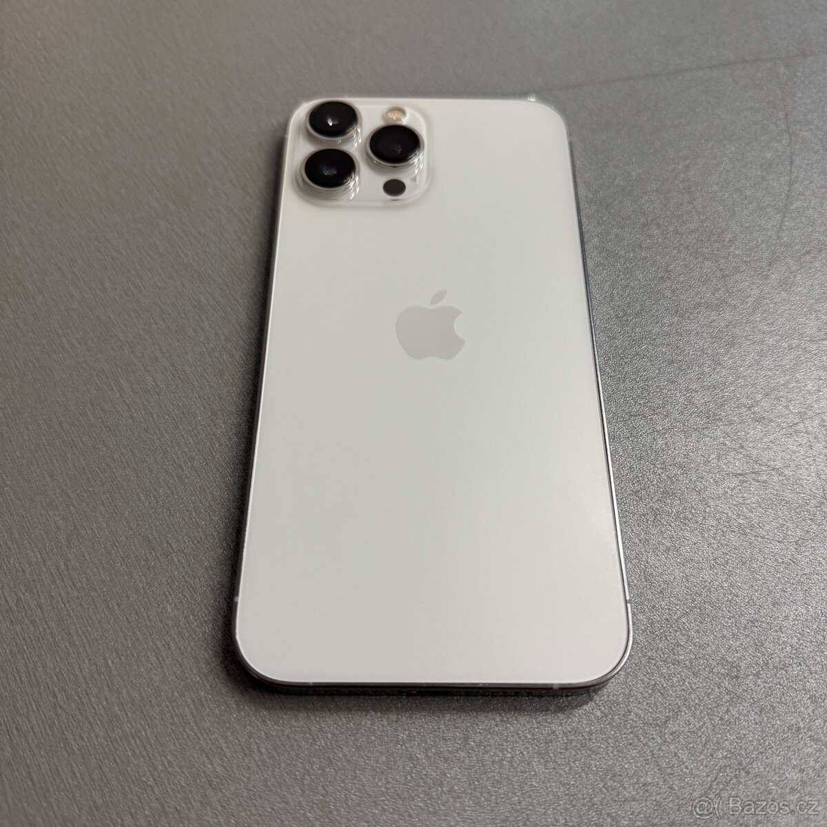 iPhone 13 Pro Max 128GB silver, pěkný stav, 12 měsíců záruka