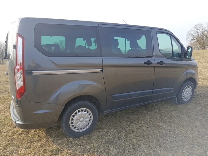 Ford Transit Custom 2.0TDCi - 8 míst