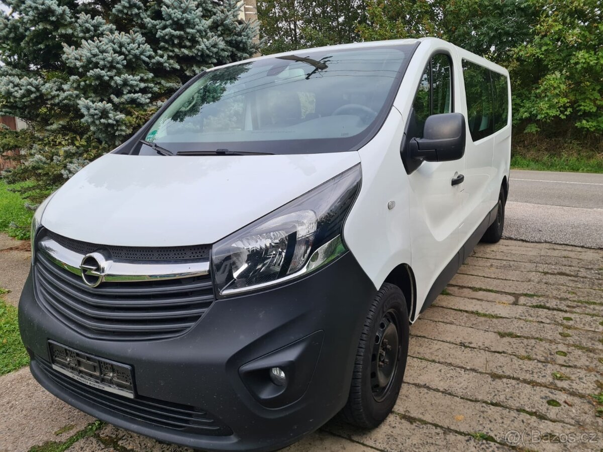 Opel vivaro 1,6dci,88kw,2019,9 míst,dvojité klima,doložené k