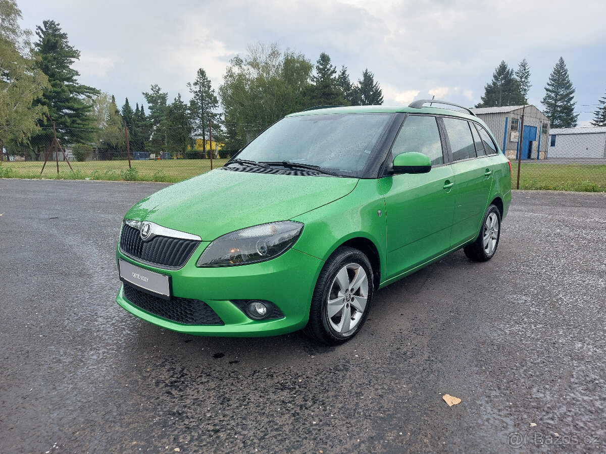 Škoda Fabia II kombi 1.4 63kW,klimatizace,senzory,alu