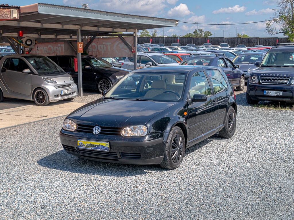 Volkswagen Golf EKO 1.6i 74KW 3dv – KM CEBIA