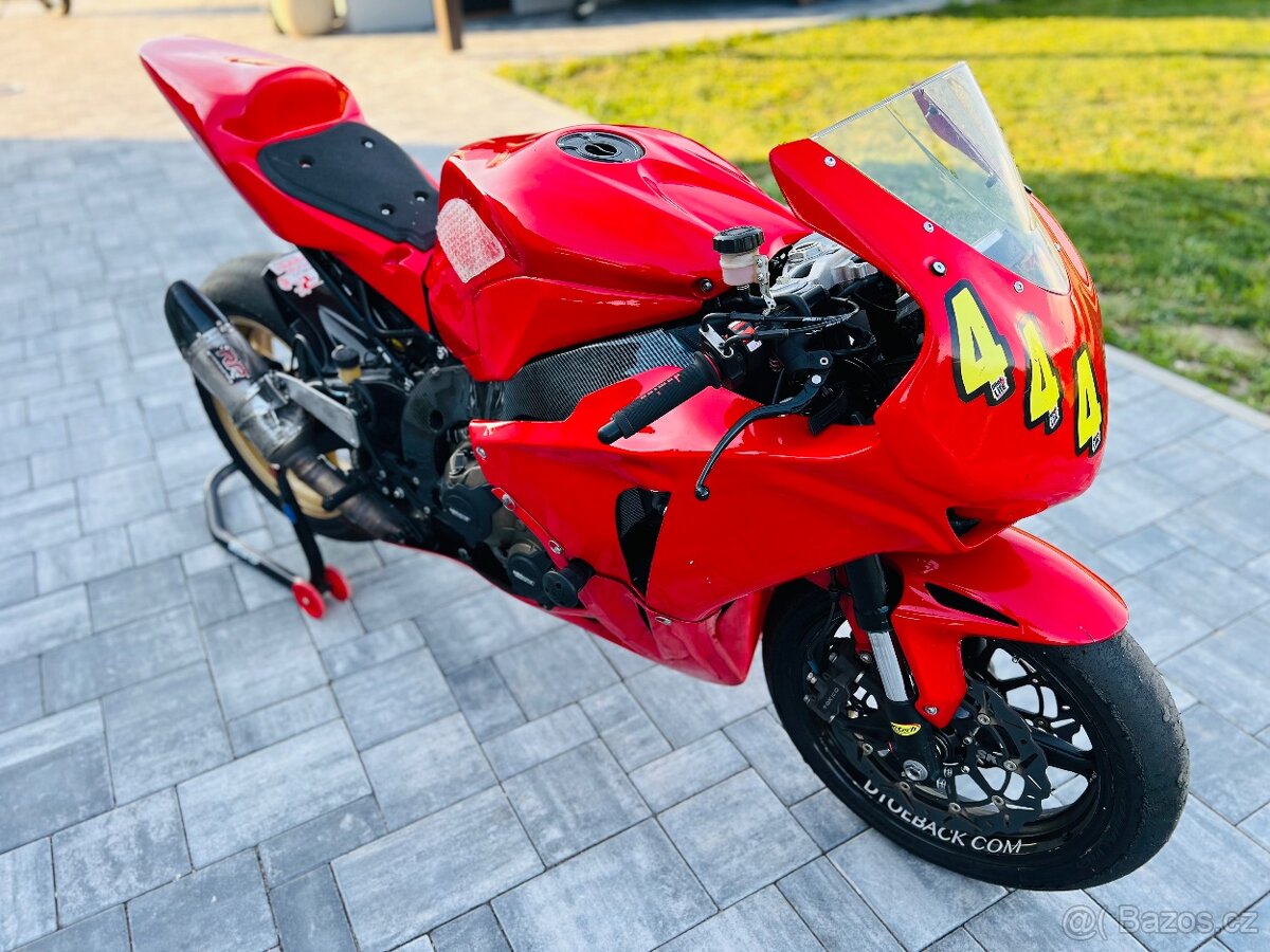 OKRUHOVKA Honda CBR 1000RR