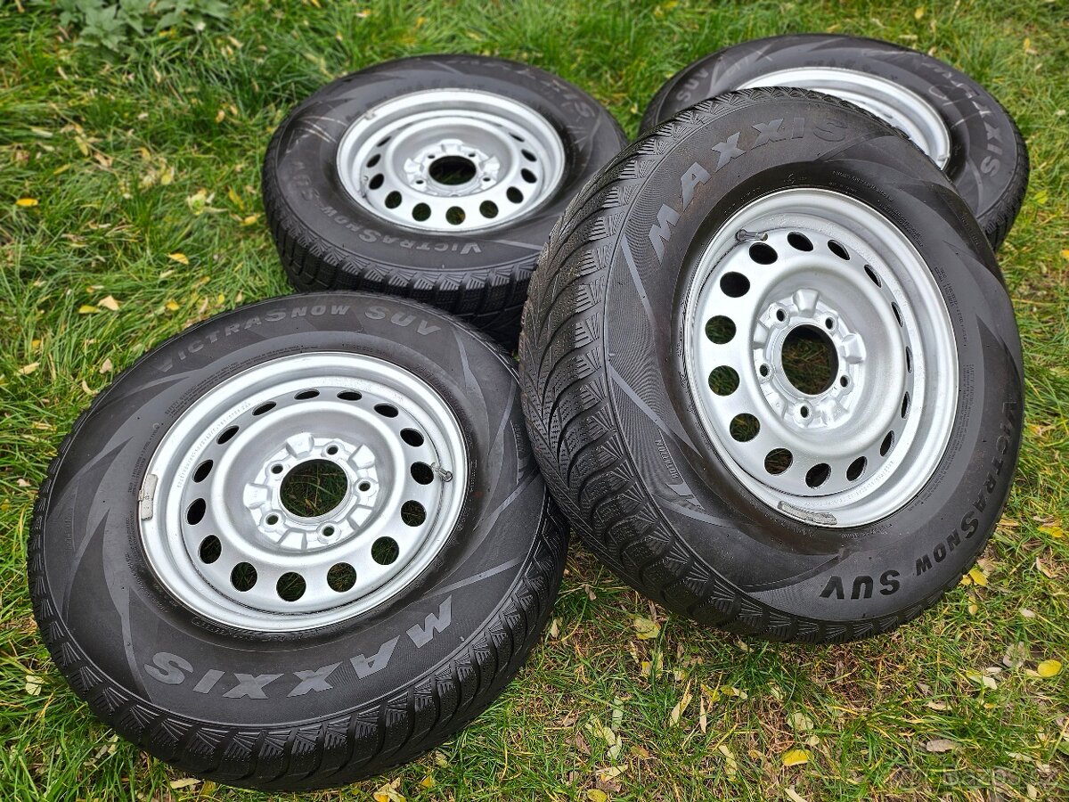 Kompletní zimní ocelová kola SORENTO - 245/70 R16 - 5x139.7