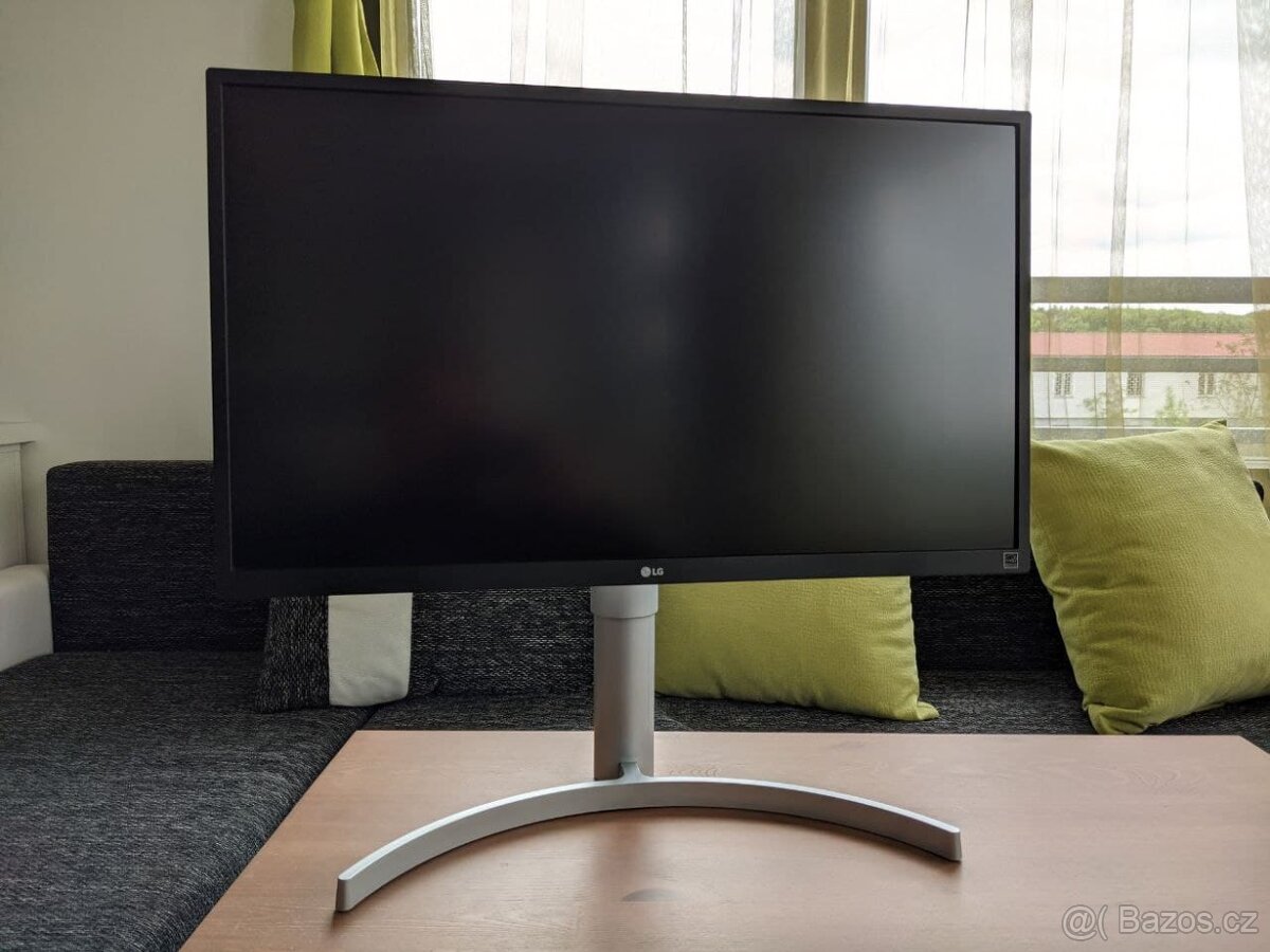 LG 27UL550-W 4k Monitor