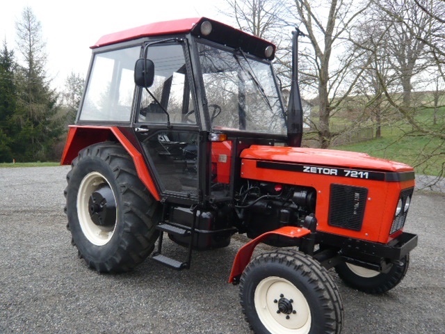 Zetor 7011