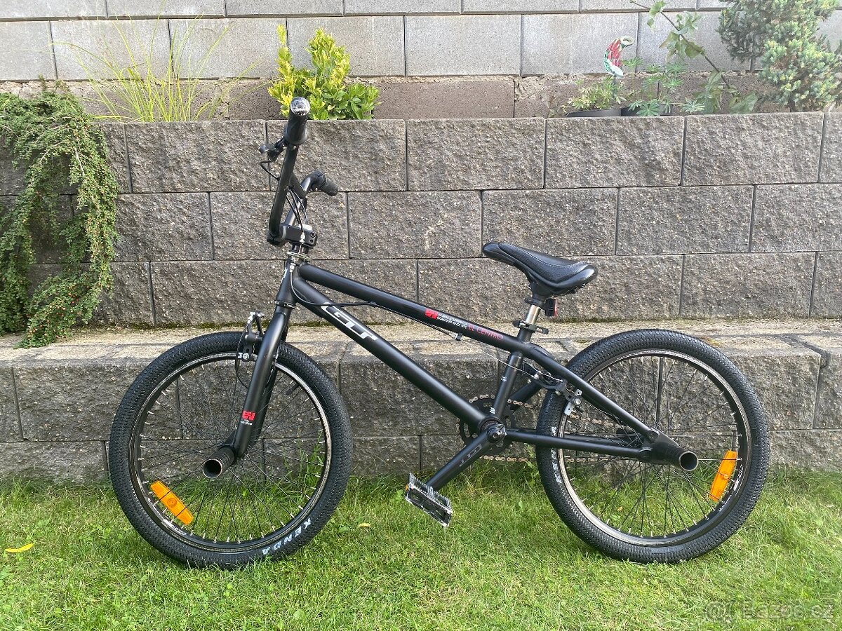 Prodám BMX GT