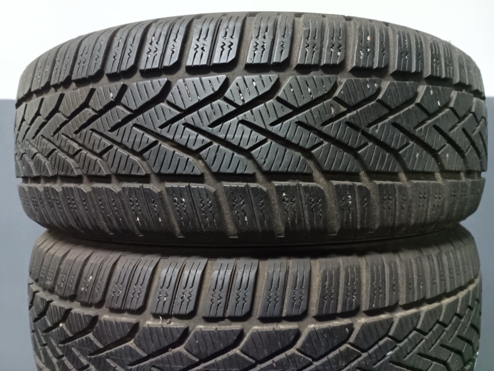 185/60 R15 SEMPERIT (3913)