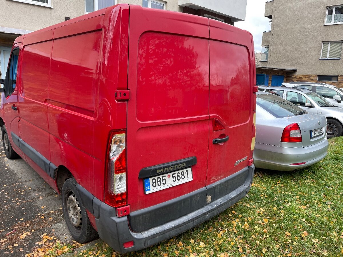 Renault master