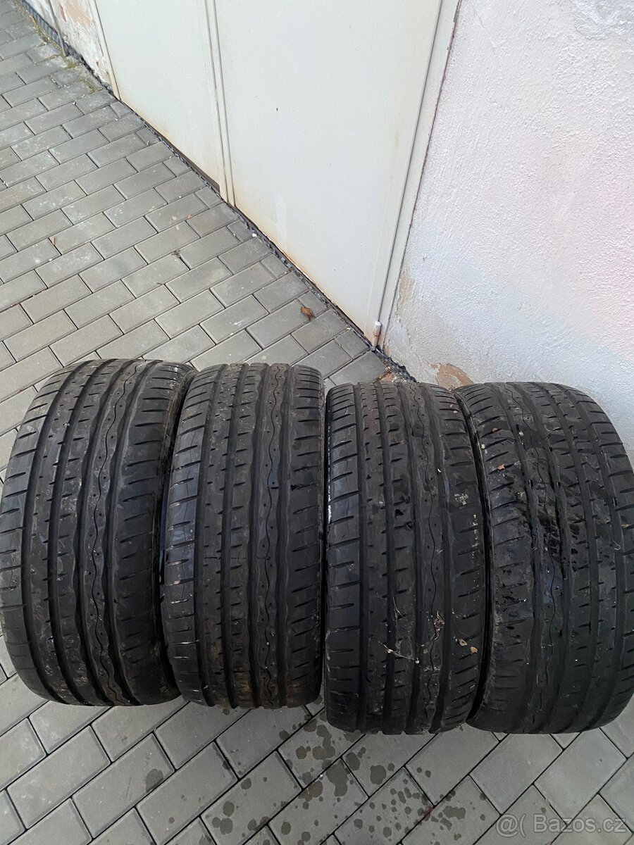 Pneumatiky hankook 245/30ZR/21 91Y