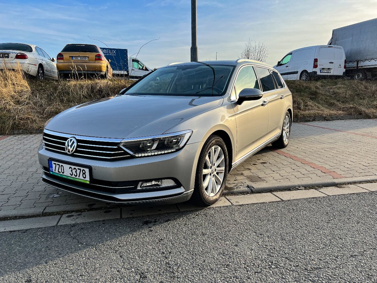 VW Passat B8 Highline 2.0 TDI 110 kw, DSG, 2015, tažné, DPH