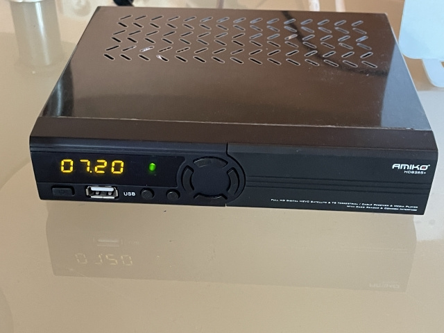 Kvalitní SetTopBox DVB- T2 / S2/S i pro Satelitním příjem.