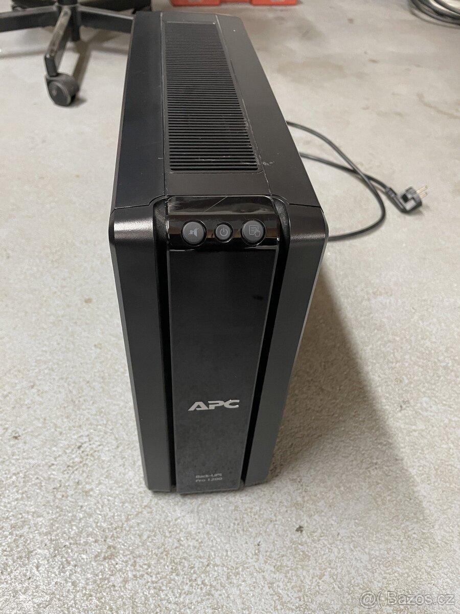 UPS APC PRO 1200 FR