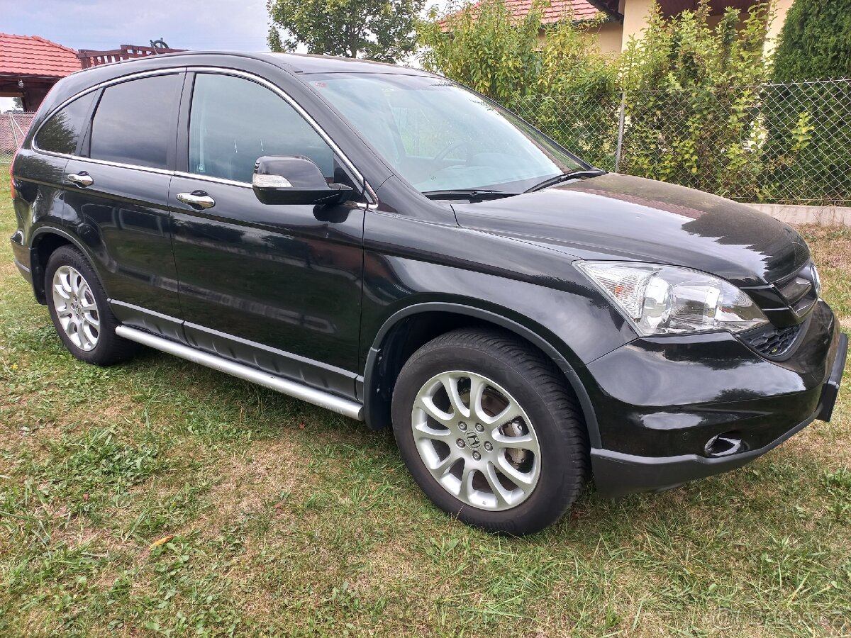 Honda CR-V 10/2012, jen 104 000km