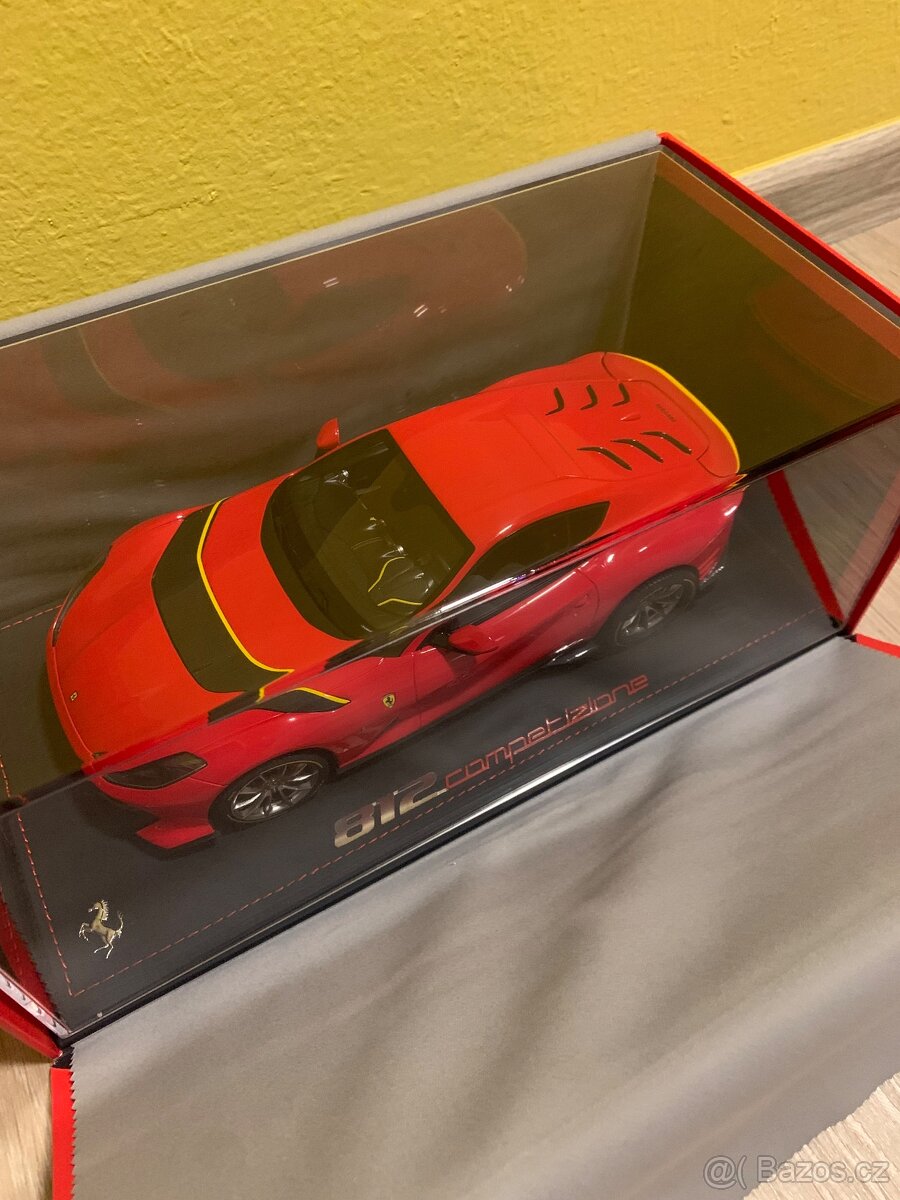 Ferrari 812 Competizione 1:18 BBR