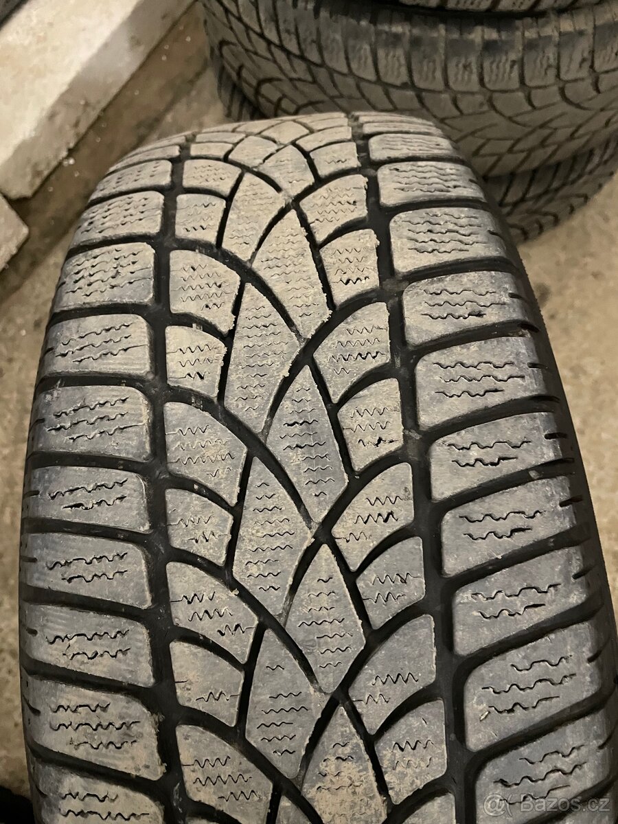 Pneu 235/55r18 zimní (cena za sadu 4ks)