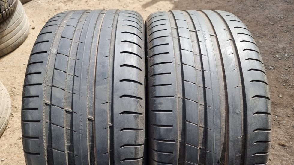 Letní pneu 275/40/19 Nokian