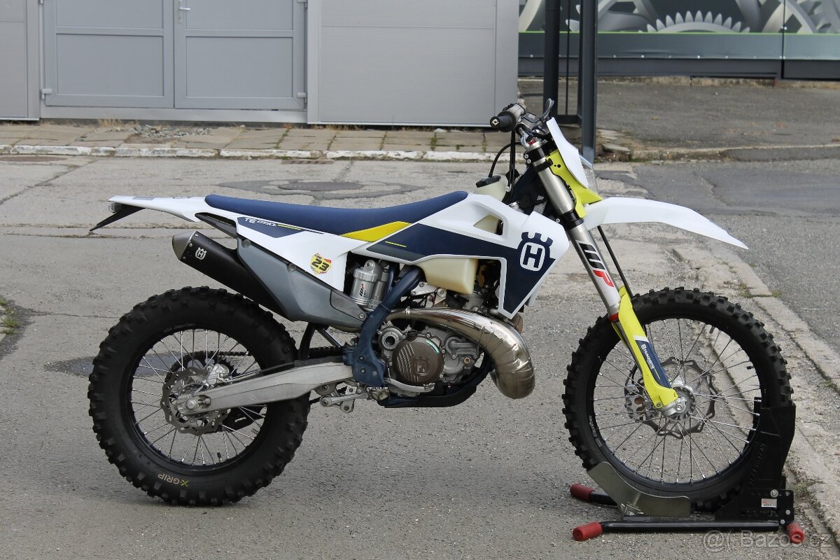 Husqvarna TE 250 2T 2021 s RZ