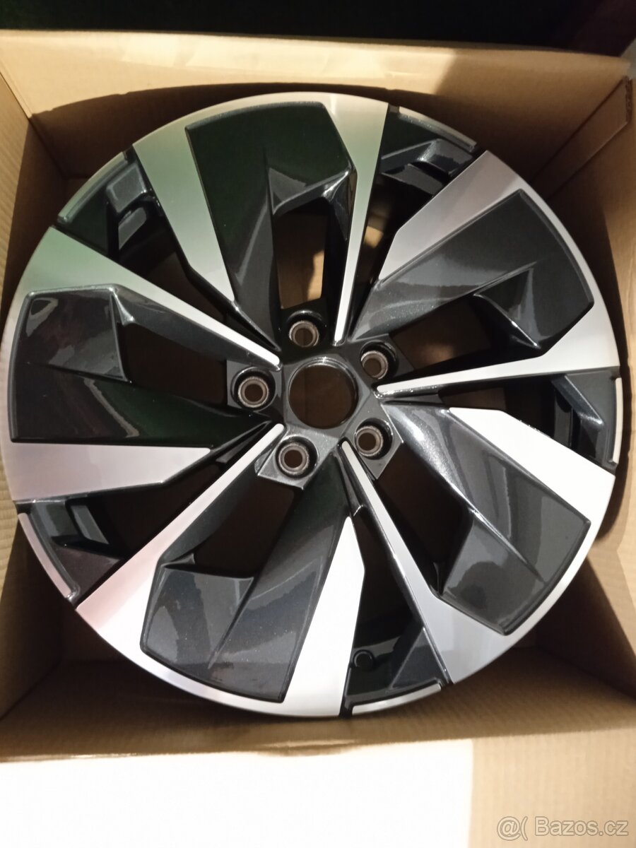 NOVE 18" alu disky 5x112 Karoq