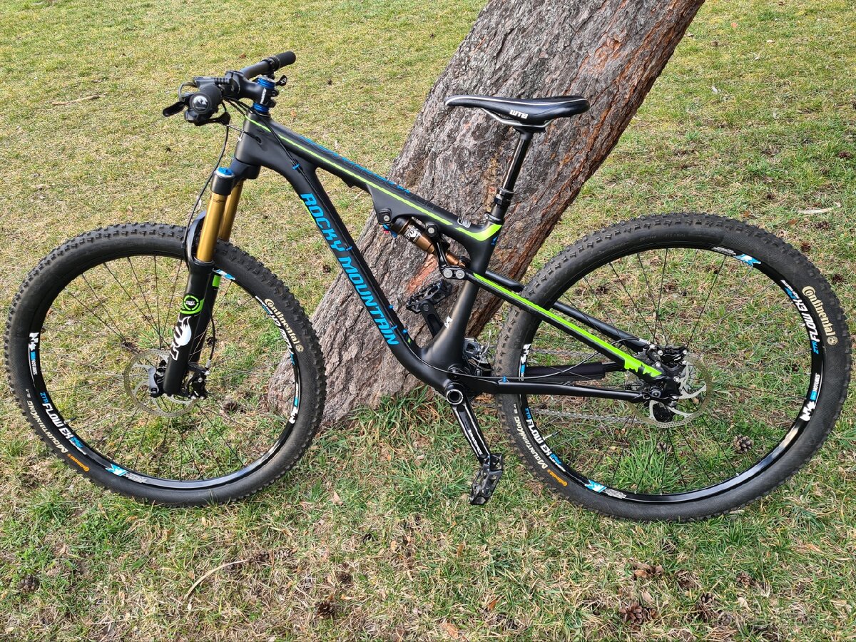 NOVÝ Rocky Mountain Instinct 970 (S) Karbon 29"