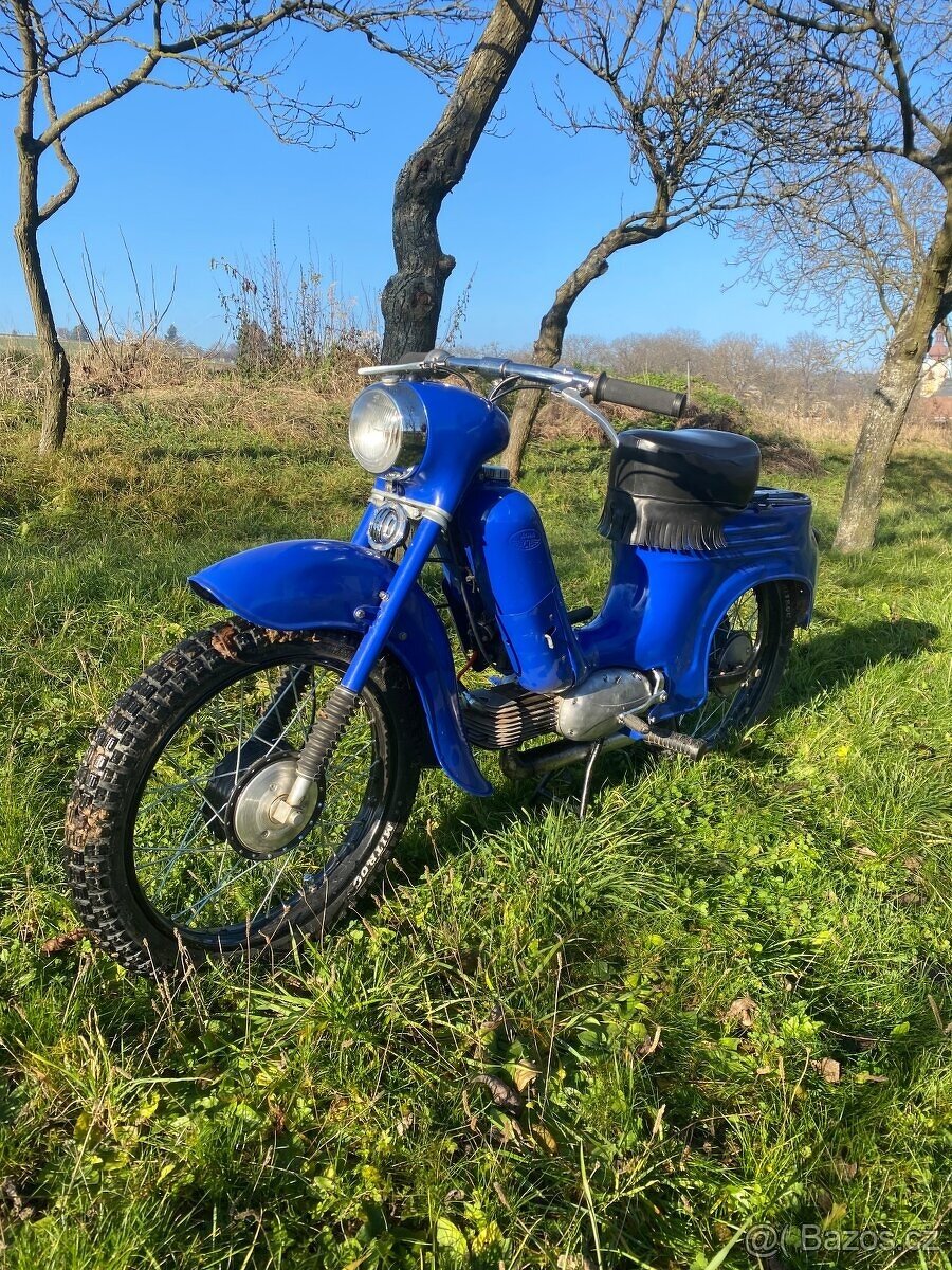 jawa pionýr 555