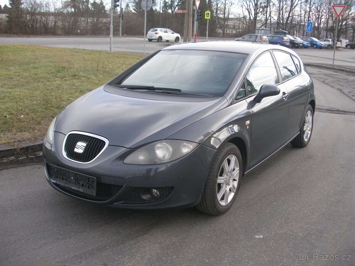 SEAT LEON,1.9TDI,77kW,ABS,AUTOMATICKÁ KLIMA,NOVÁ STK