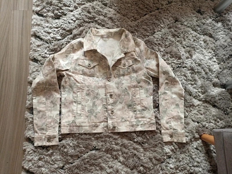 Krásná riflová bunda zn Orsay,nová vel 40