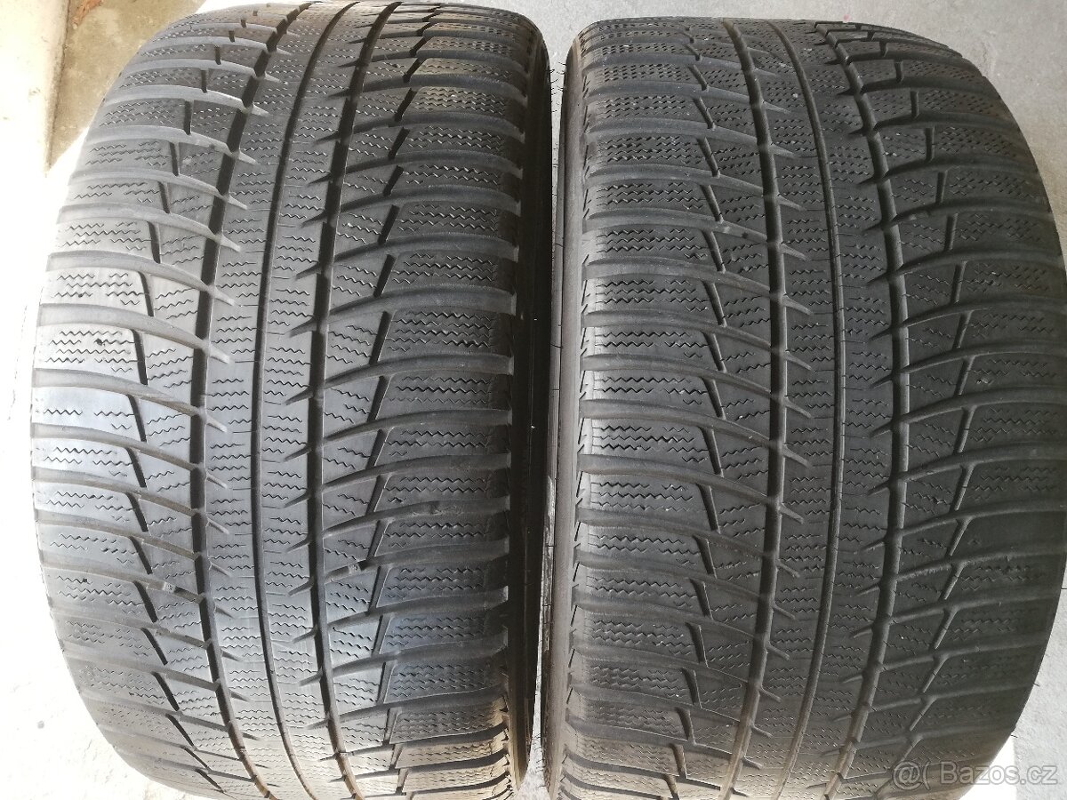 255/35 r19 zimní pneumatiky Bridgestone