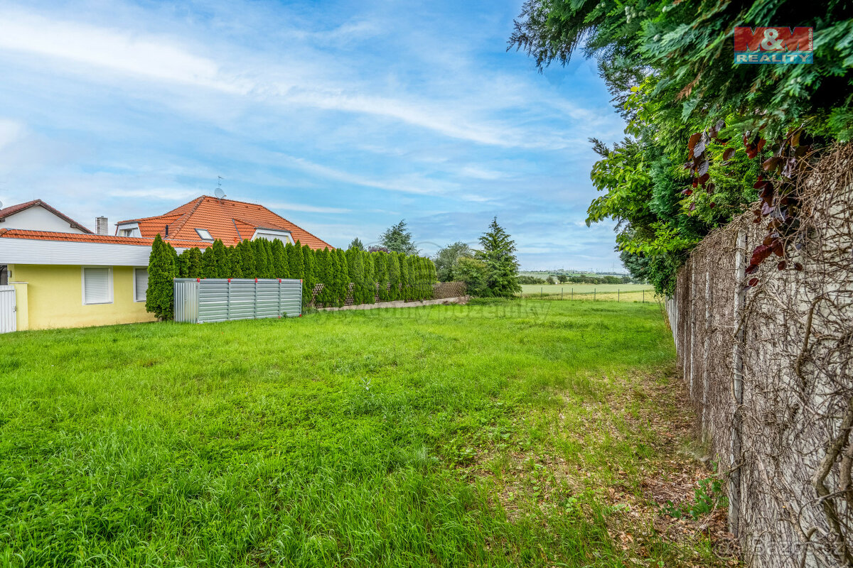 Prodej pozemku k bydlení, 1097 m², Ořech