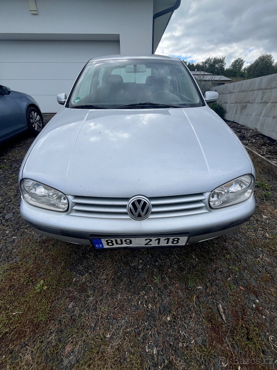 Volkswagen golf 4