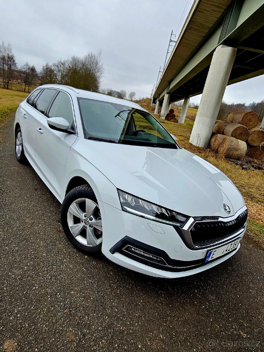 Škoda Octavia IV combi 2.0tdi 85kw DSG rok 2022 1.majitel