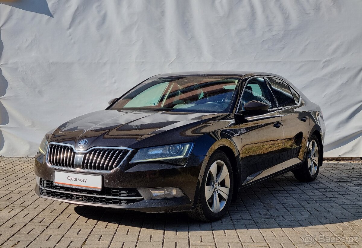 ŠKODA Superb 2.0TDI 140kW DSG 4x4 Laurin & Klement Liftback