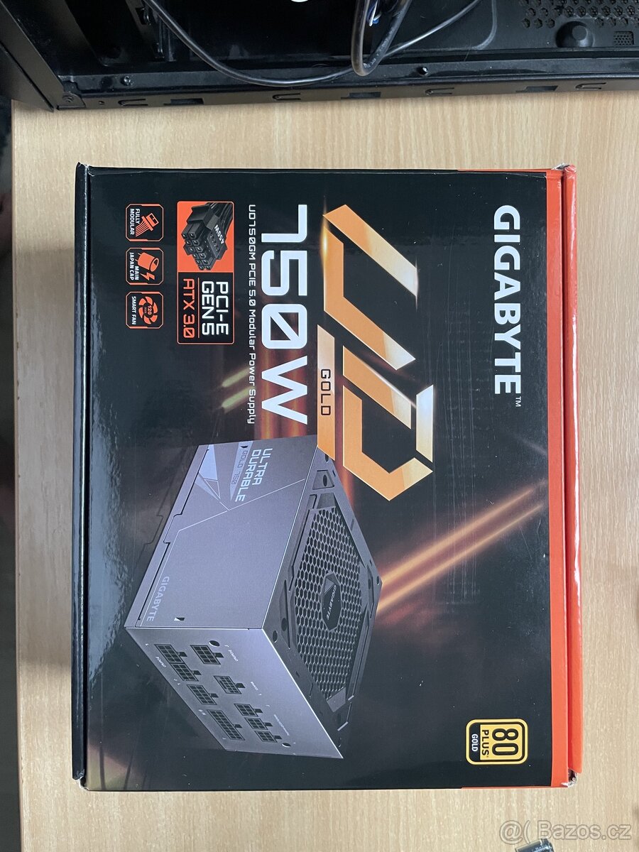 Zdroj Gigabyte UD750GM PG5