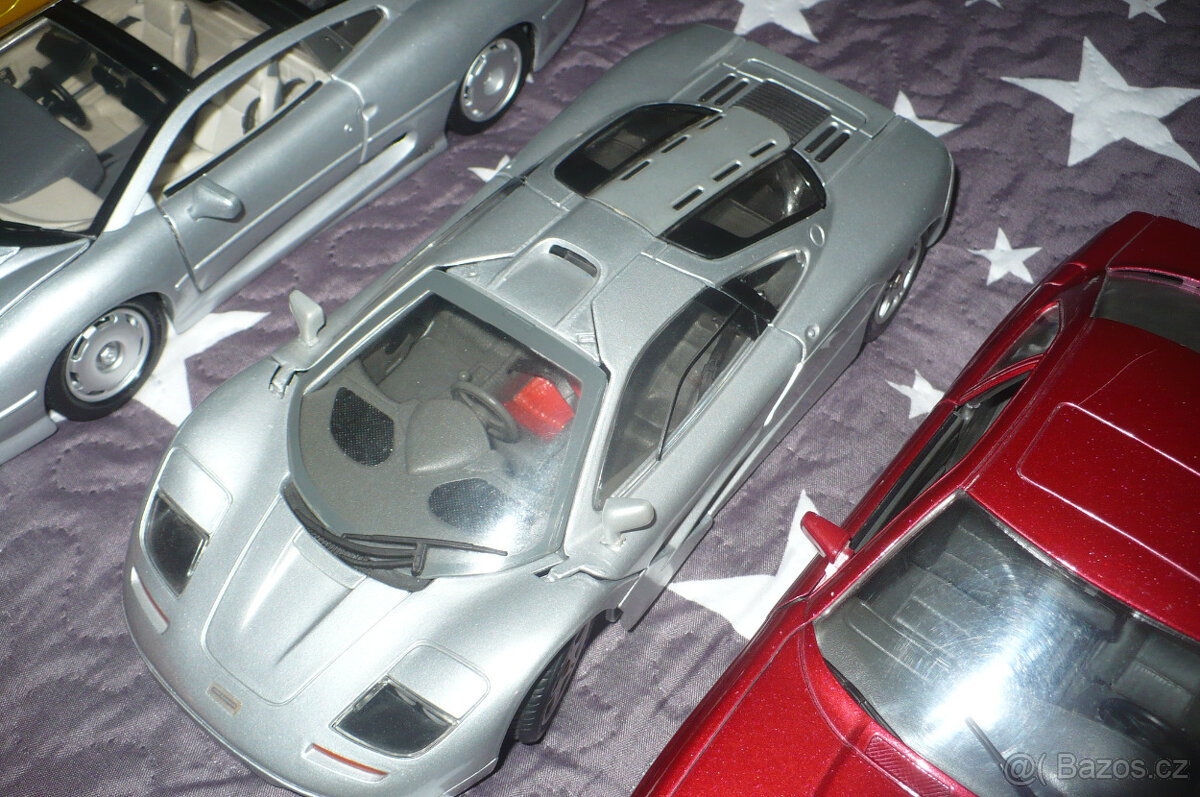 Model auto McLaren 1:18