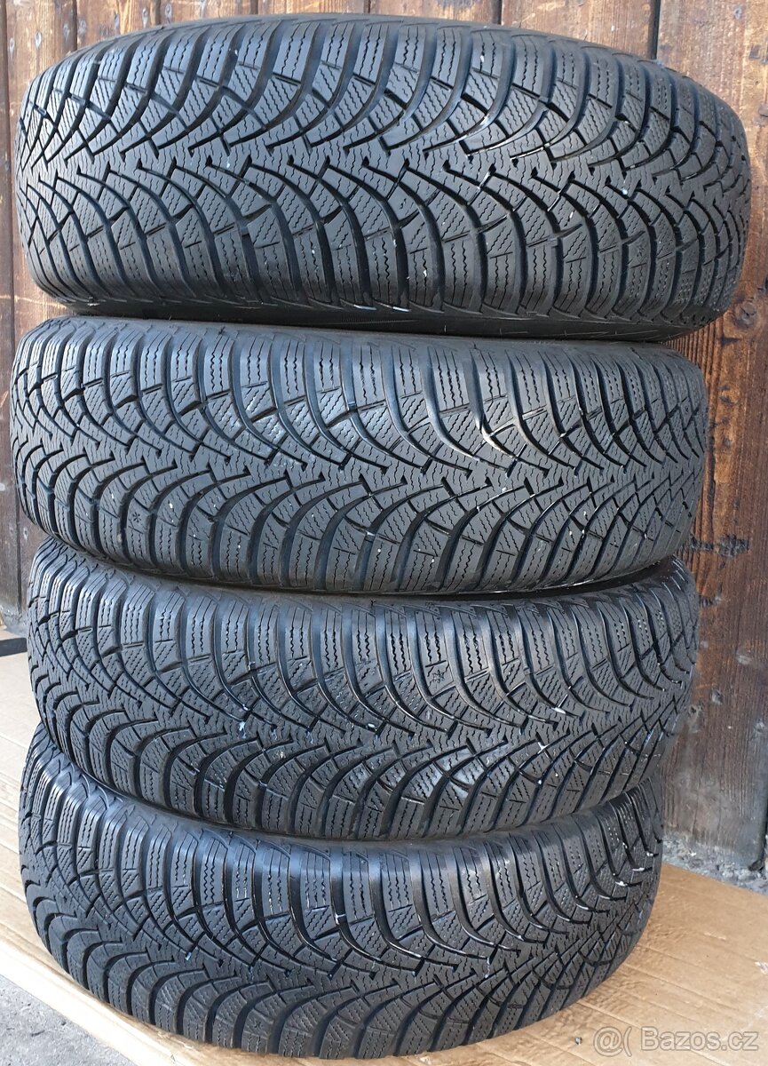 Good Year ultragrip  9, 195/65R15.