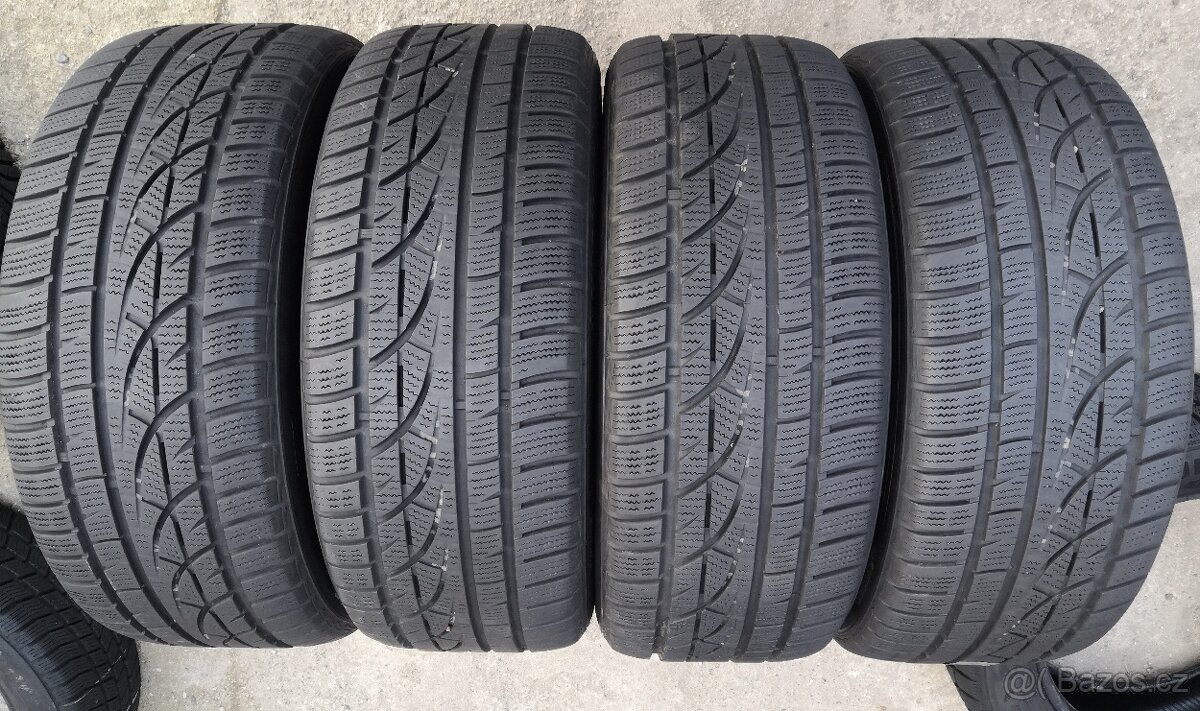 Zimní pneumatiky Hankook 225/45 R17 91H